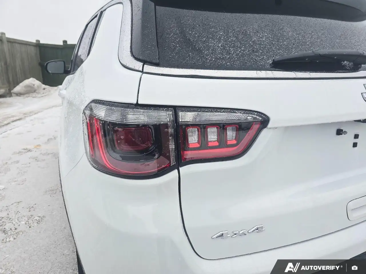 Jeep Compass photo Jeep Compass