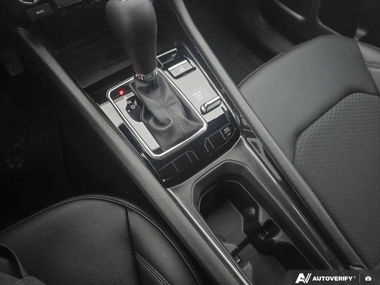 Jeep Compass photo Jeep Compass