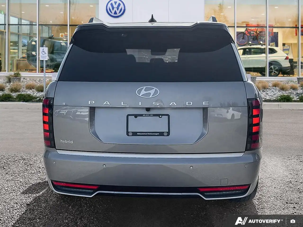 Hyundai PALISADE Hybrid снимка Hyundai PALISADE Hybrid