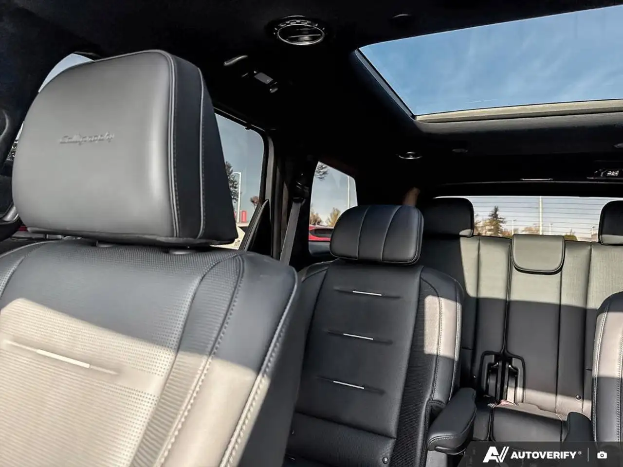 Hyundai PALISADE Hybrid снимка Hyundai PALISADE Hybrid