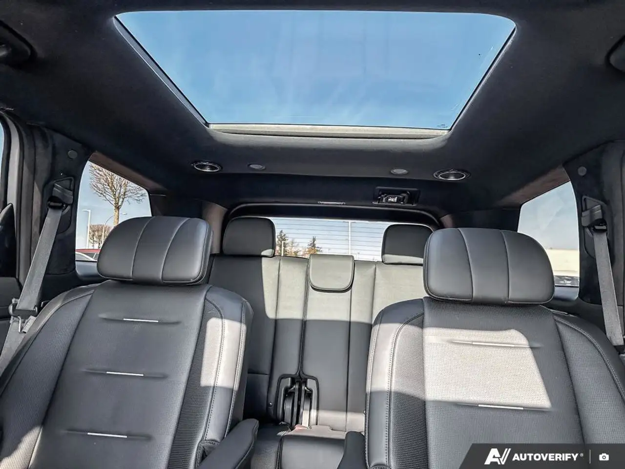 Hyundai PALISADE Hybrid снимка Hyundai PALISADE Hybrid