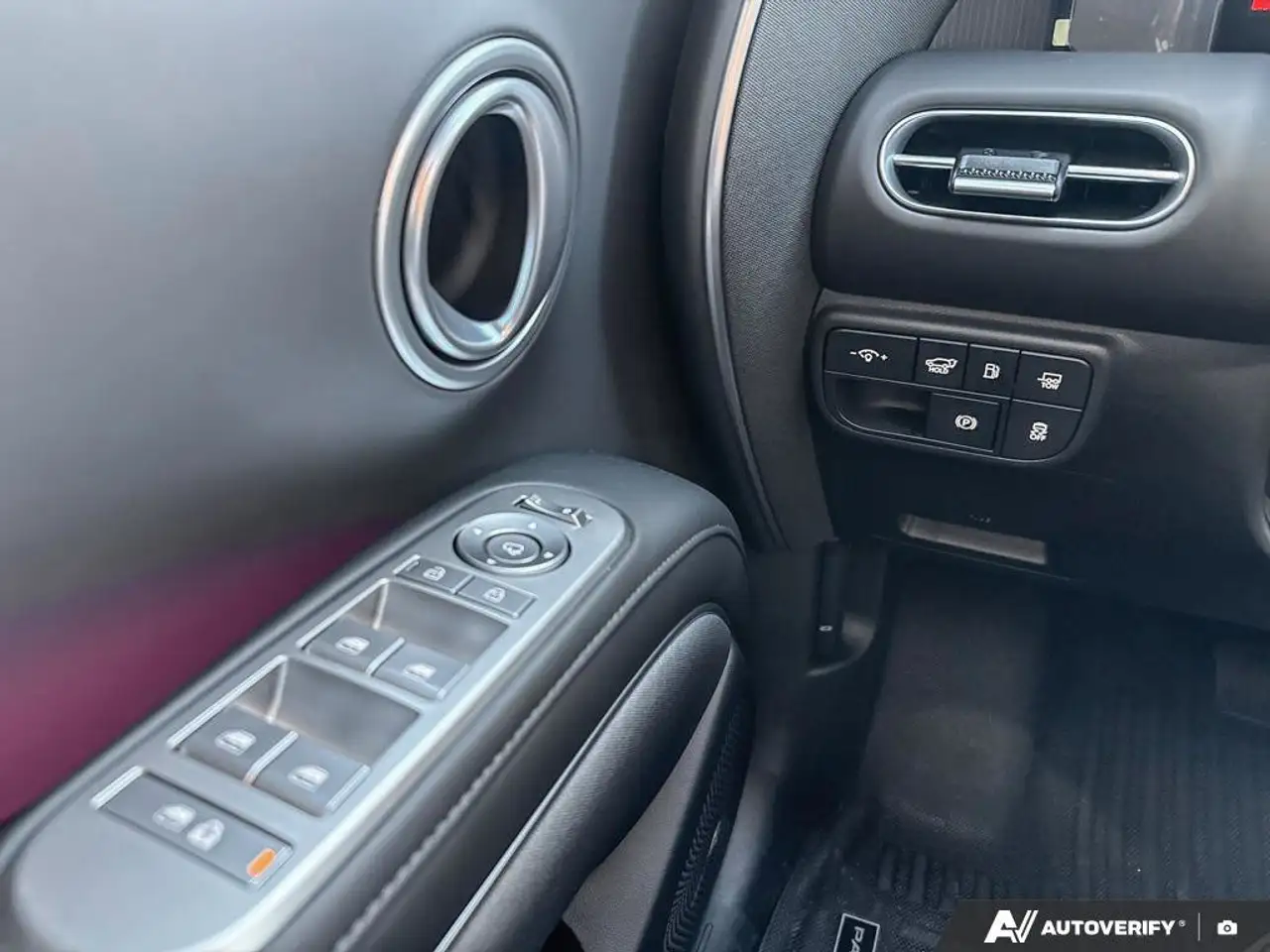 Hyundai PALISADE Hybrid снимка Hyundai PALISADE Hybrid