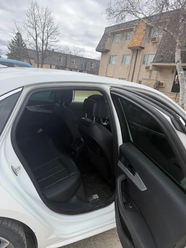Audi A4 снимка Audi A4