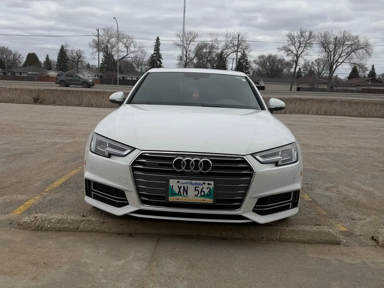 Audi A4 снимка Audi A4