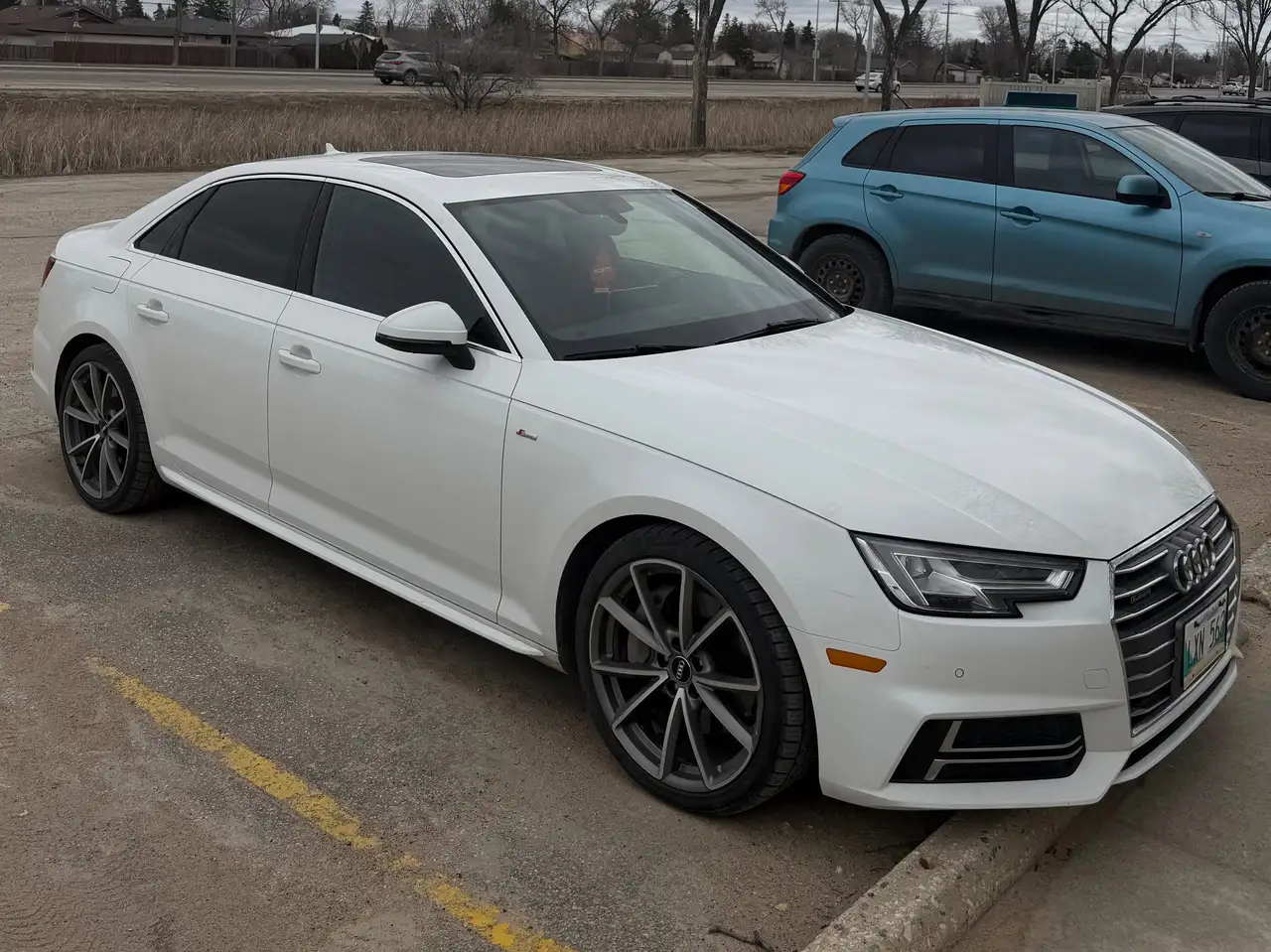 Audi A4 снимка Audi A4