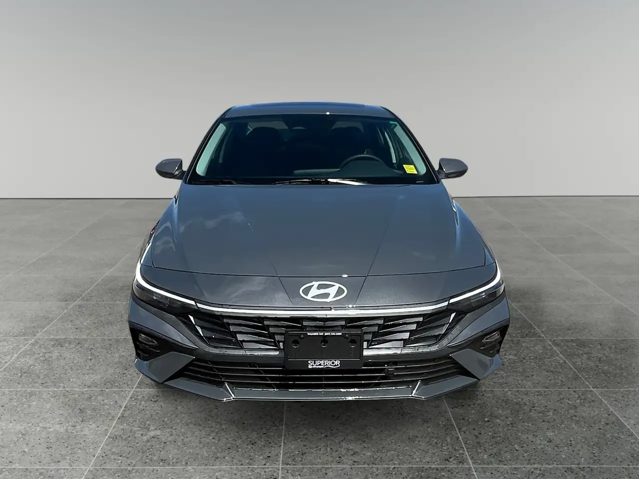 Hyundai ELANTRA photo Hyundai ELANTRA