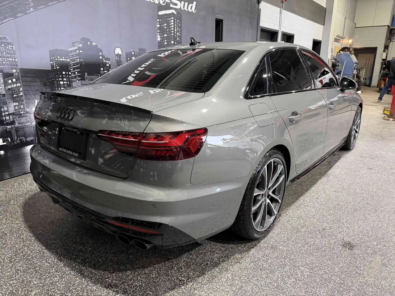 Audi S4 снимка Audi S4