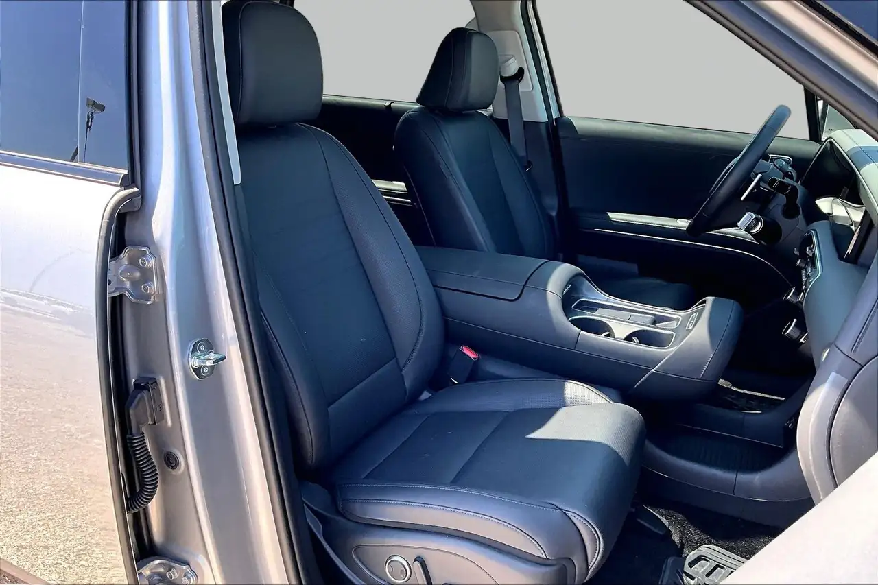Hyundai PALISADE Hybrid снимка Hyundai PALISADE Hybrid