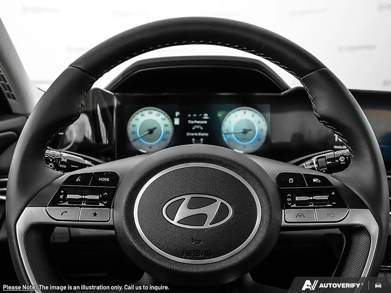 Hyundai ELANTRA fotografie Hyundai ELANTRA
