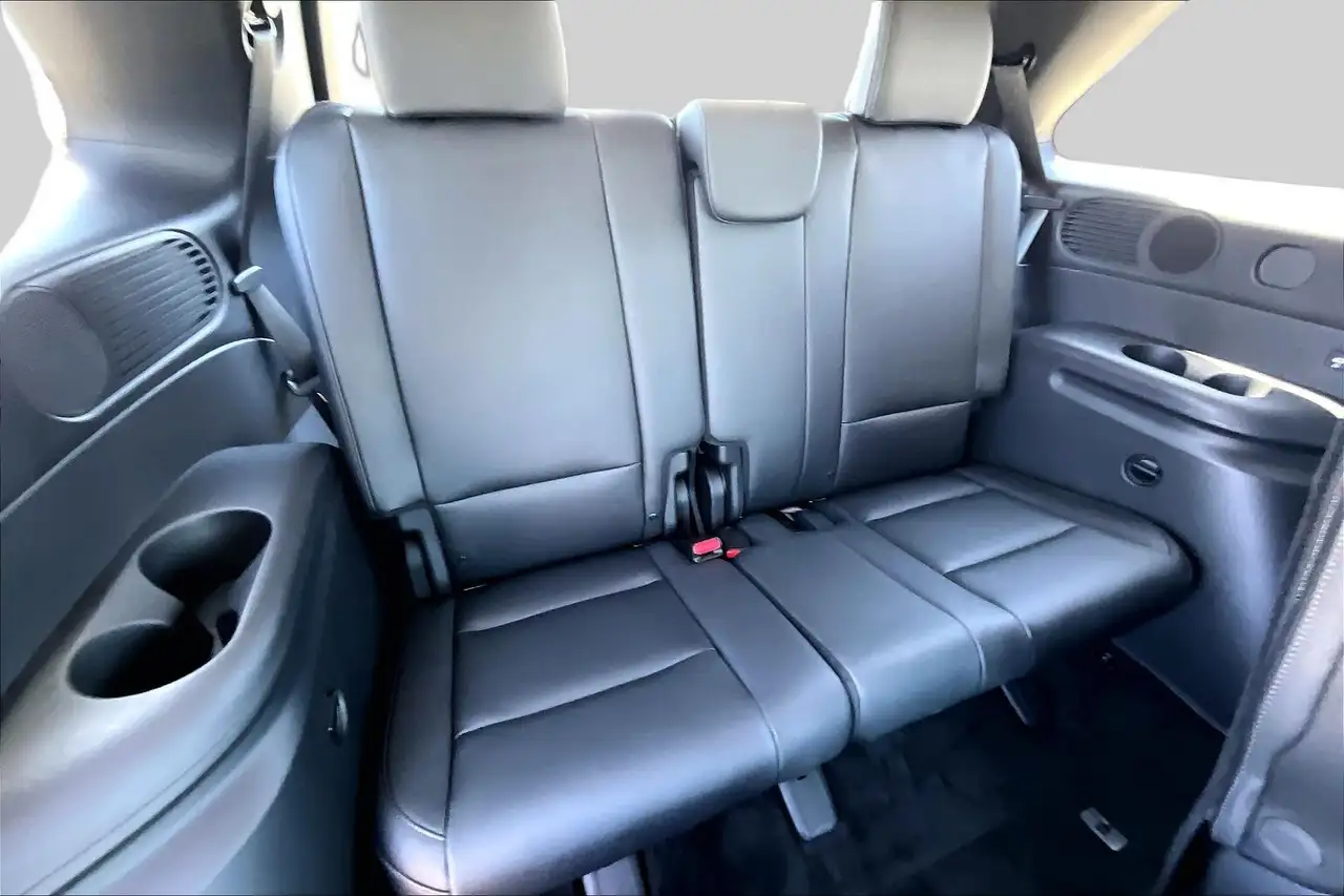 Hyundai PALISADE Hybrid снимка Hyundai PALISADE Hybrid