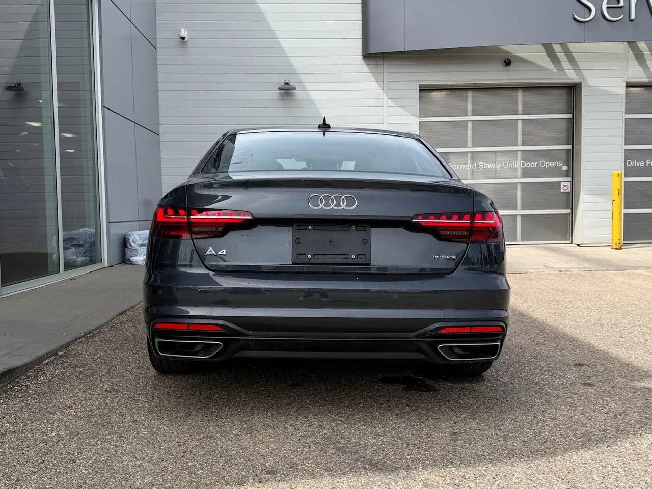 Audi A4 photo Audi A4