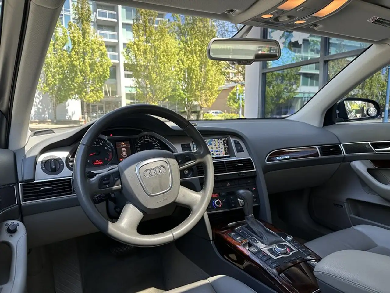 Audi A6 снимка Audi A6