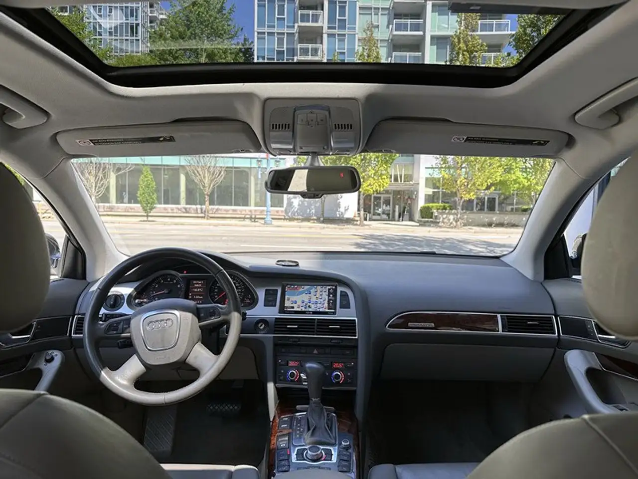 Audi A6 снимка Audi A6