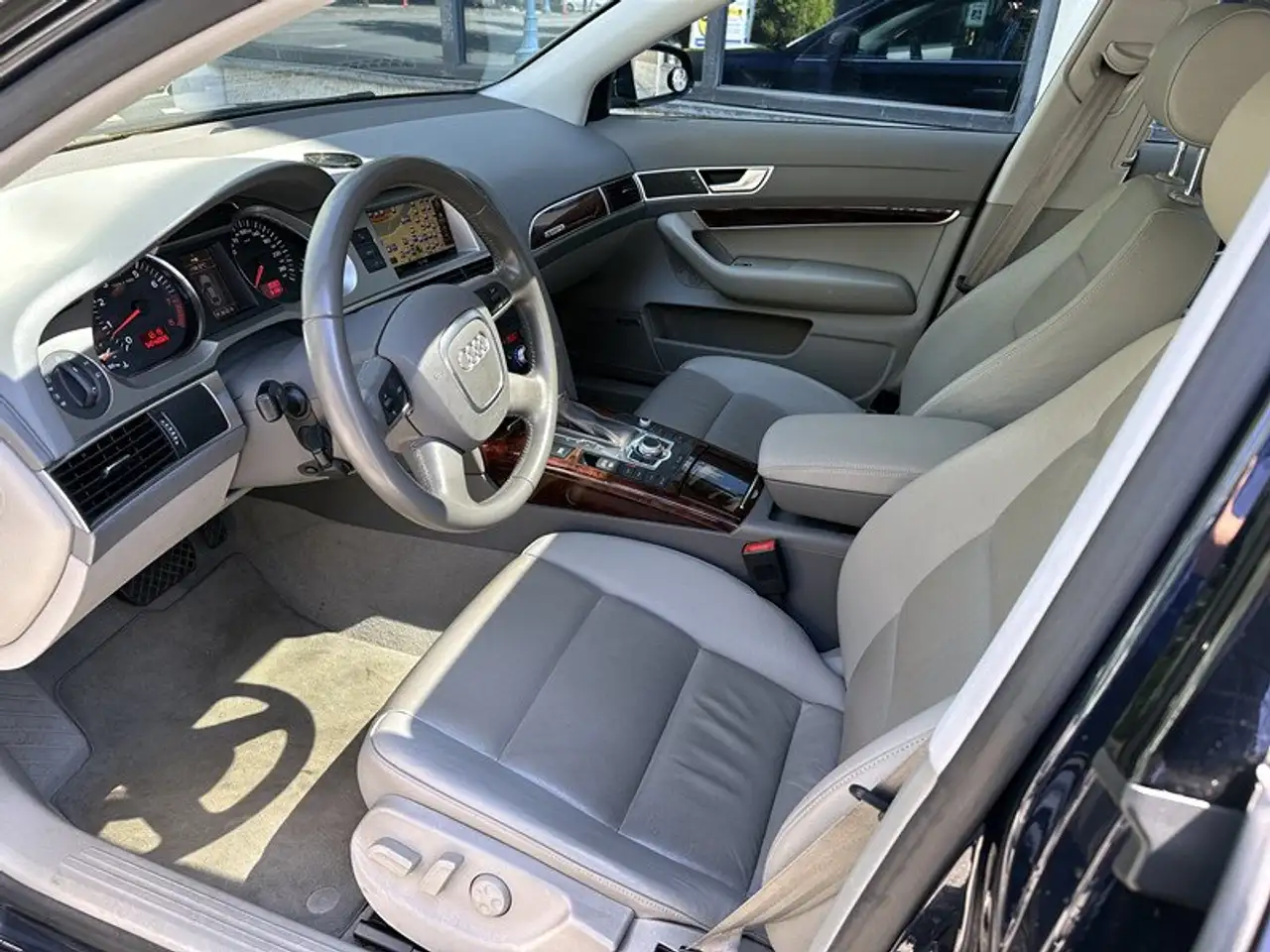 Audi A6 снимка Audi A6