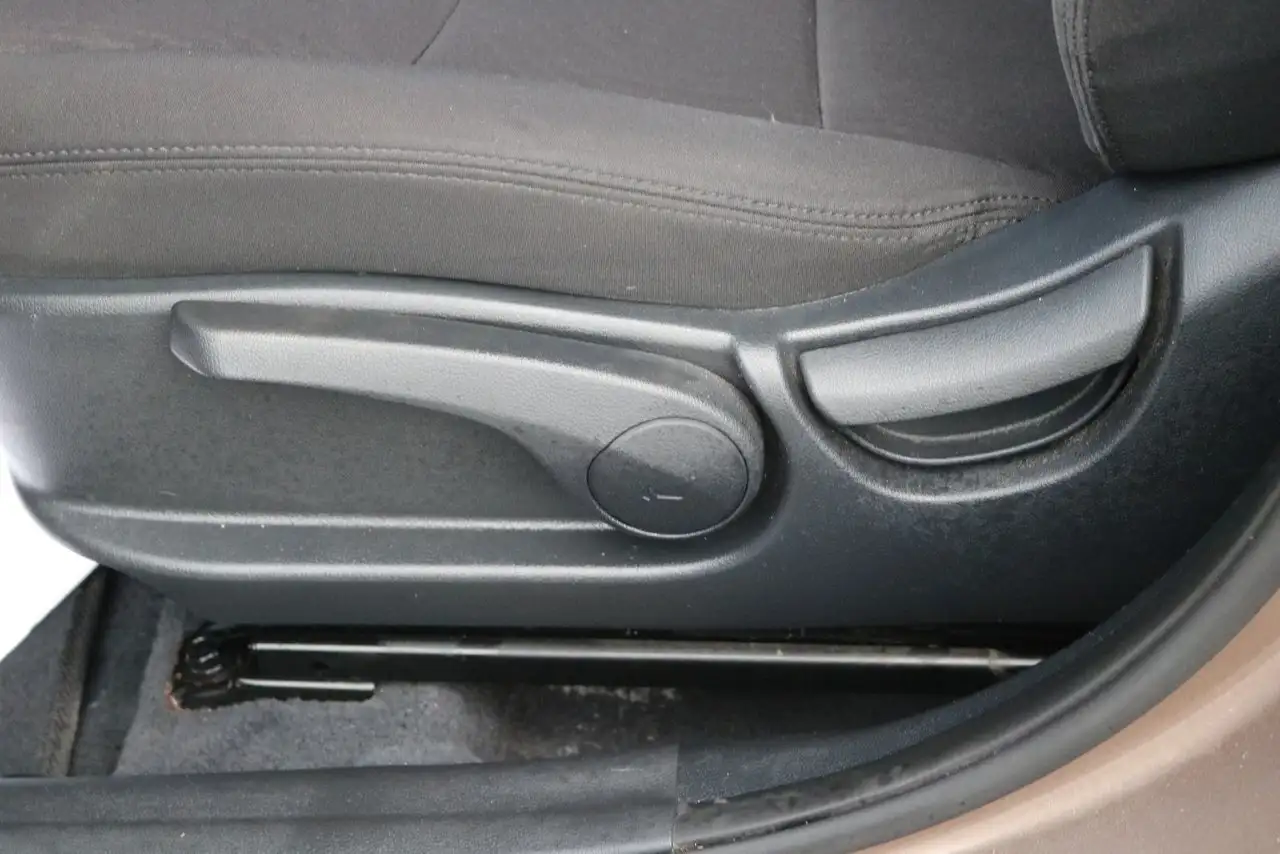 Hyundai ELANTRA снимка Hyundai ELANTRA