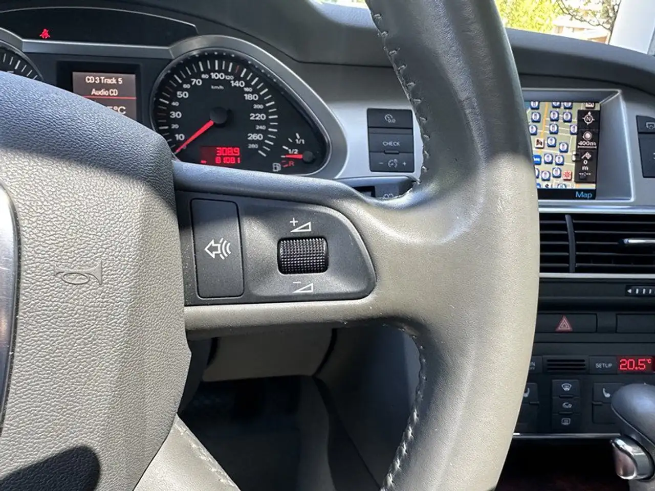 Audi A6 снимка Audi A6