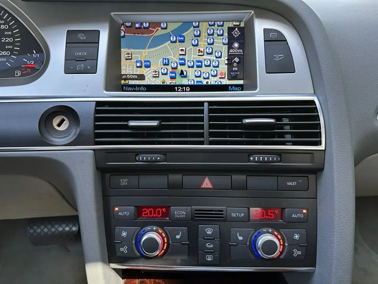 Audi A6 снимка Audi A6