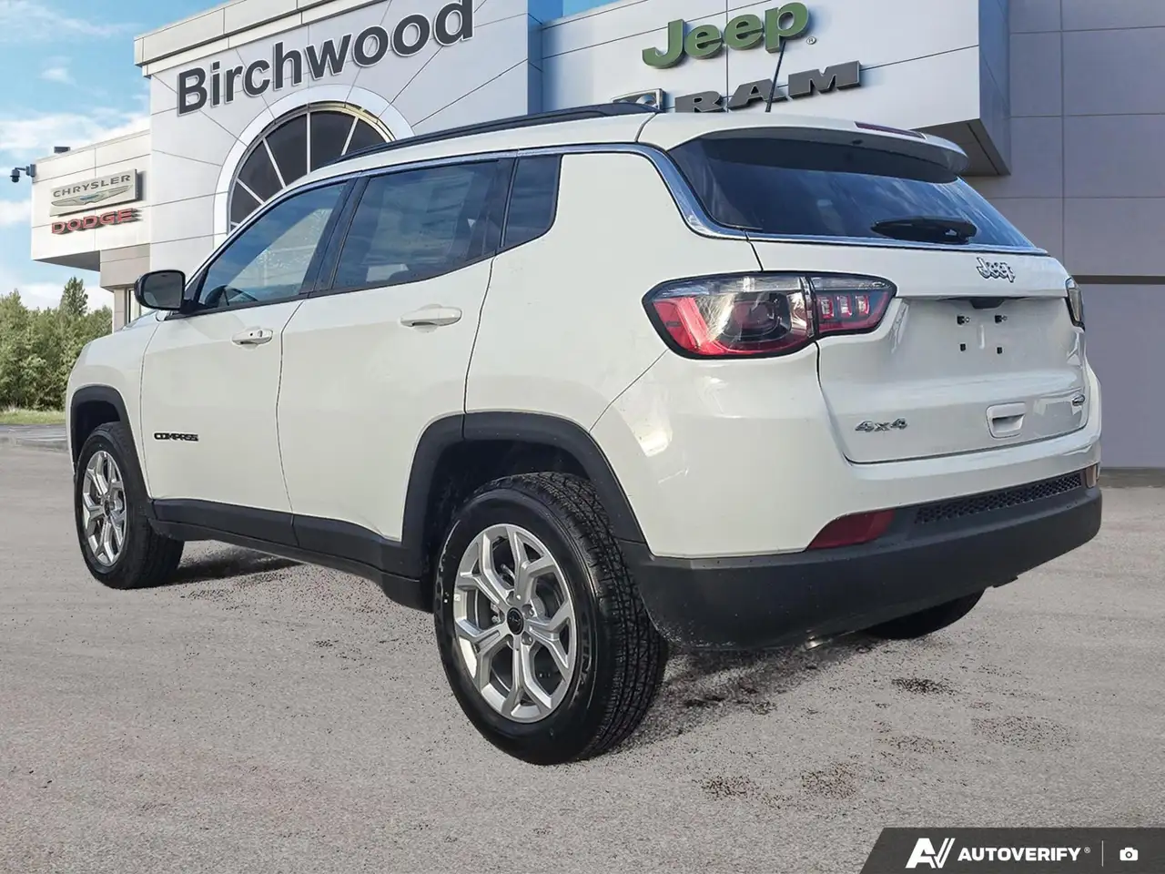 Jeep Compass снимка Jeep Compass
