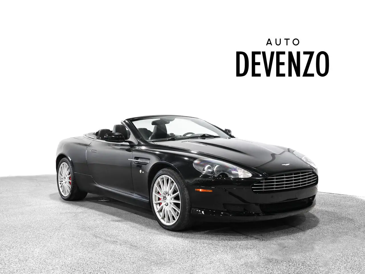 Aston Martin DB9 photo Aston Martin DB9