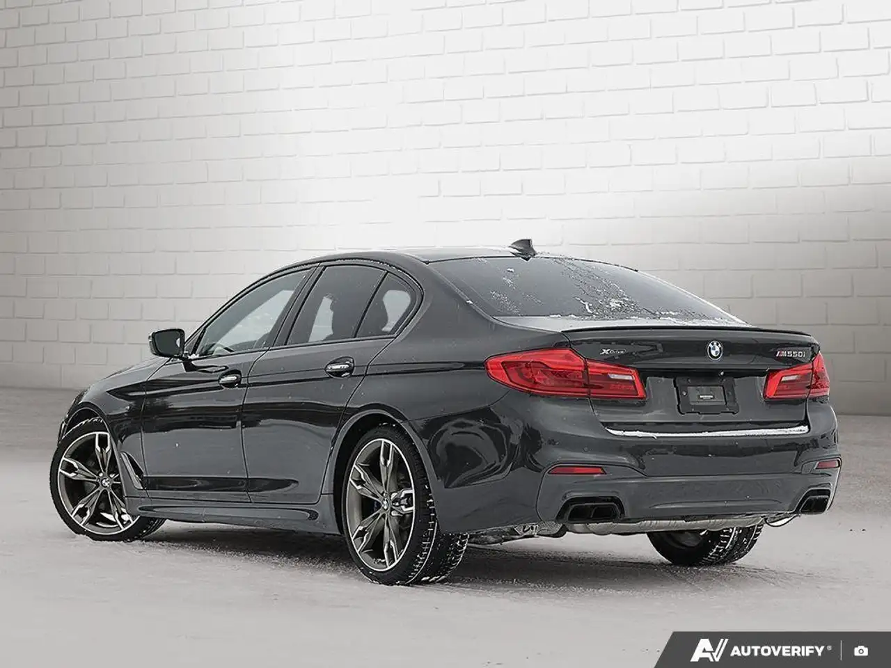 BMW 5 Series fotografie BMW 5 Series