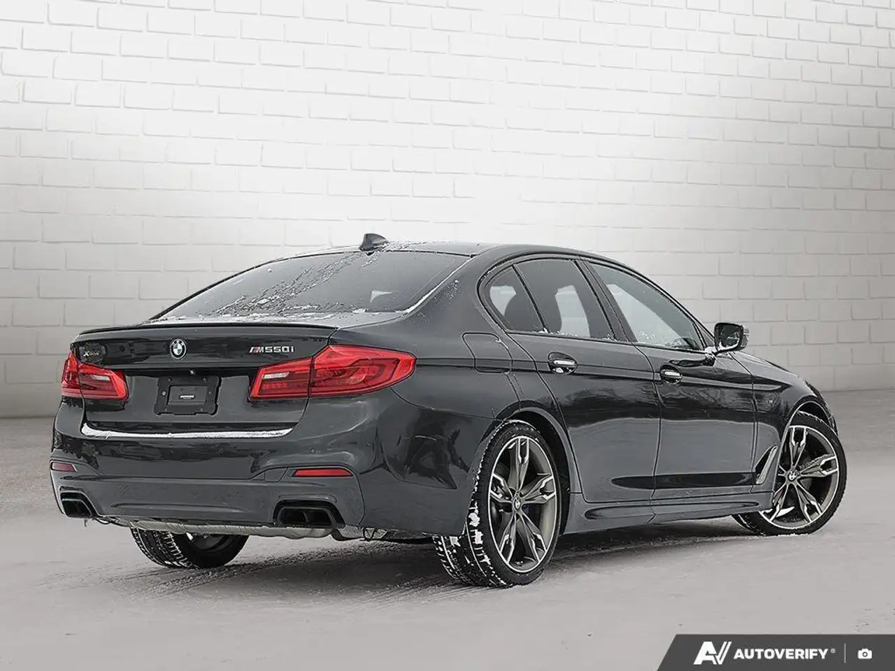 BMW 5 Series fotografie BMW 5 Series