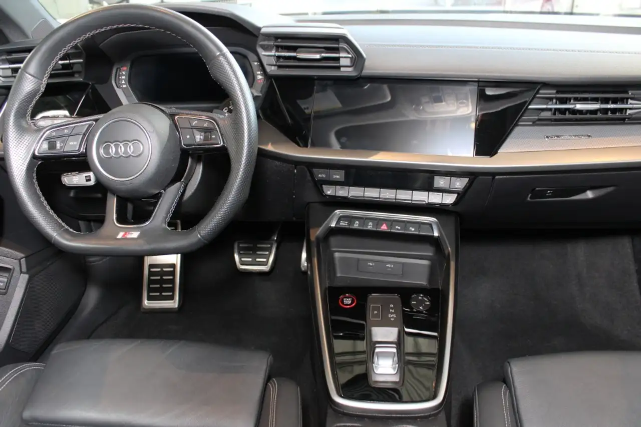 Audi S3 снимка Audi S3