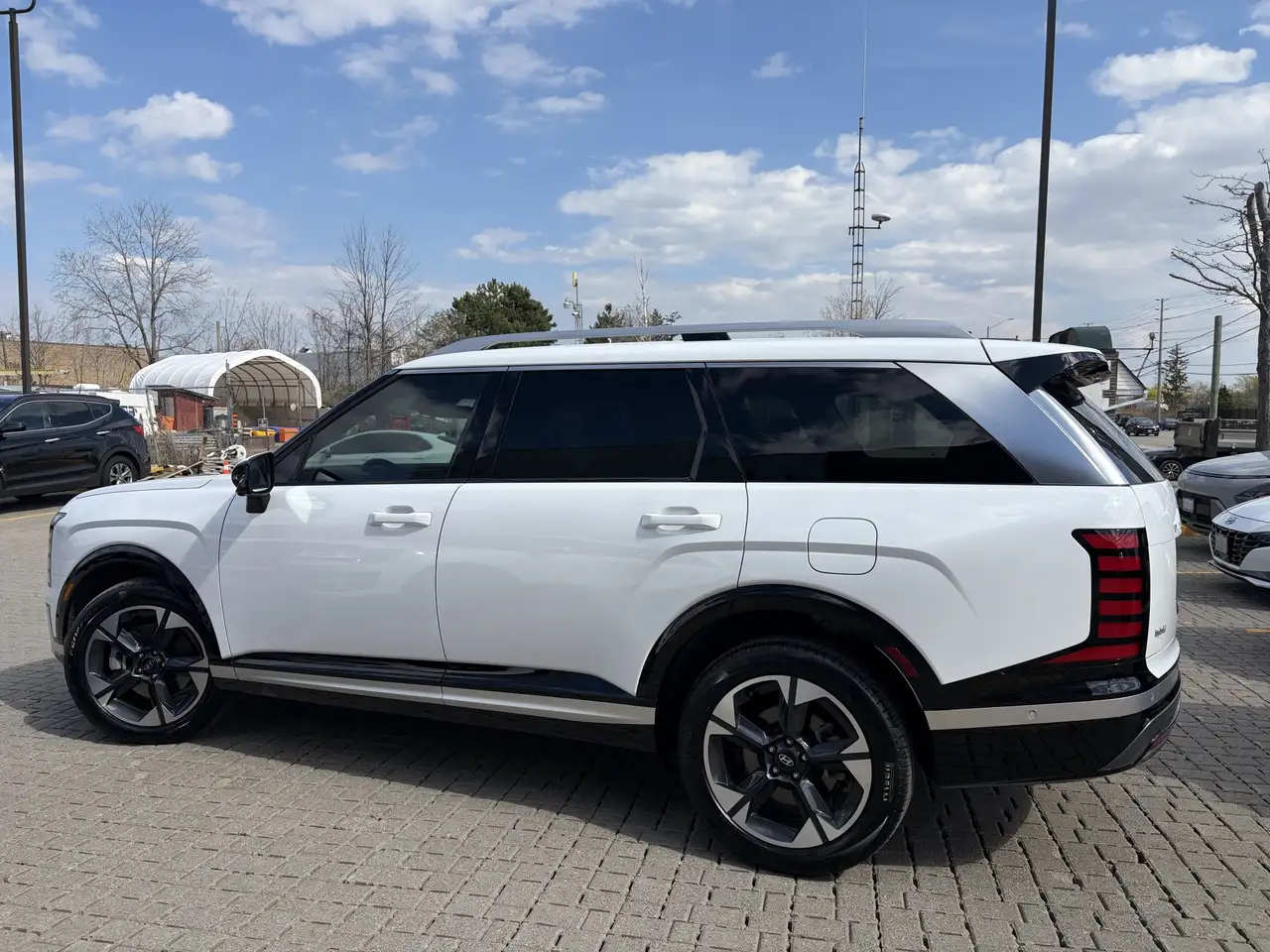 Hyundai PALISADE Hybrid снимка Hyundai PALISADE Hybrid