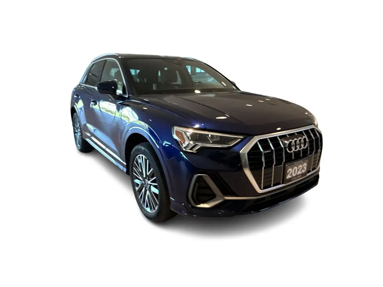 Audi Q3 photo Audi Q3