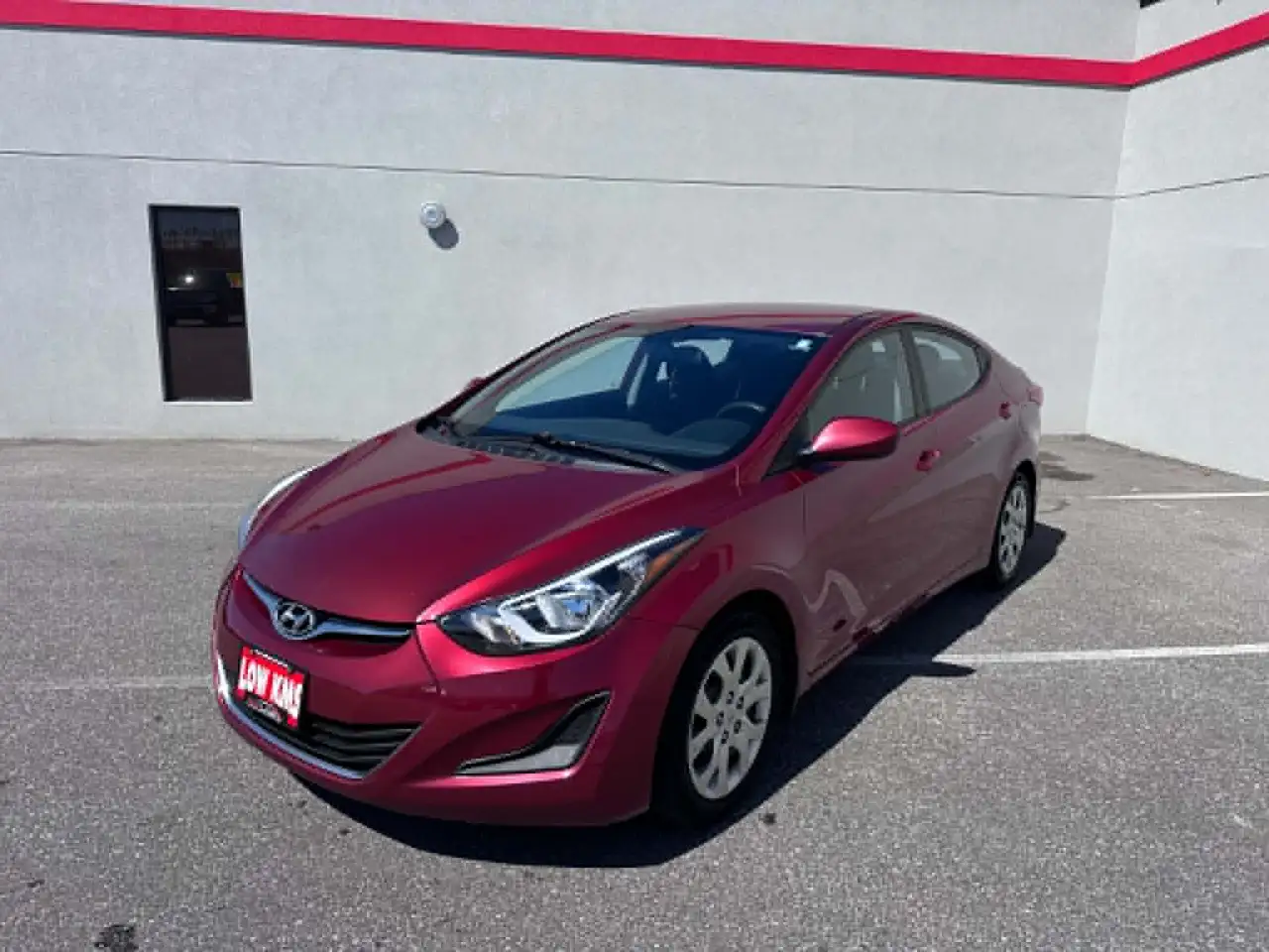 Hyundai ELANTRA fotografie Hyundai ELANTRA