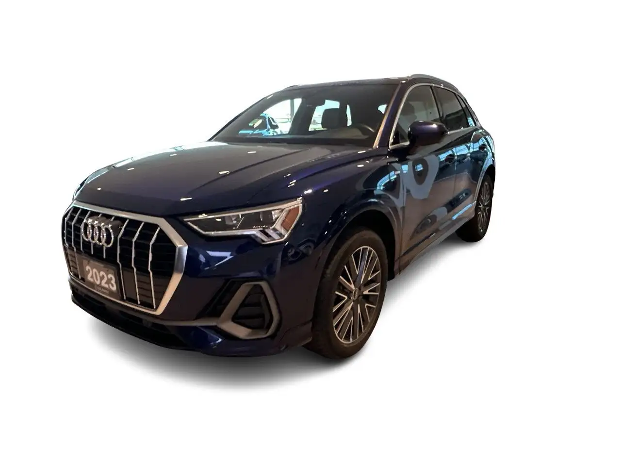 Audi Q3 photo Audi Q3