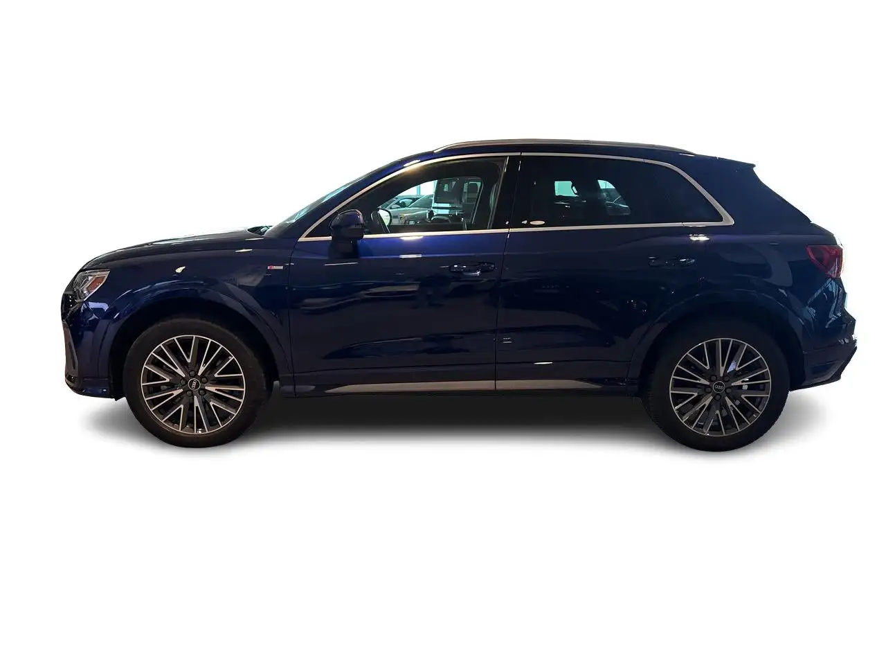 Audi Q3 photo Audi Q3