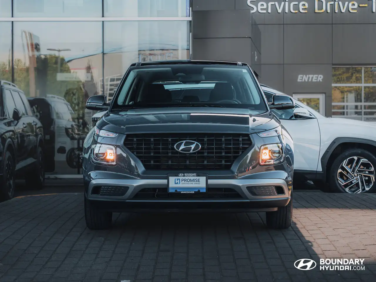 Hyundai Venue снимка Hyundai Venue