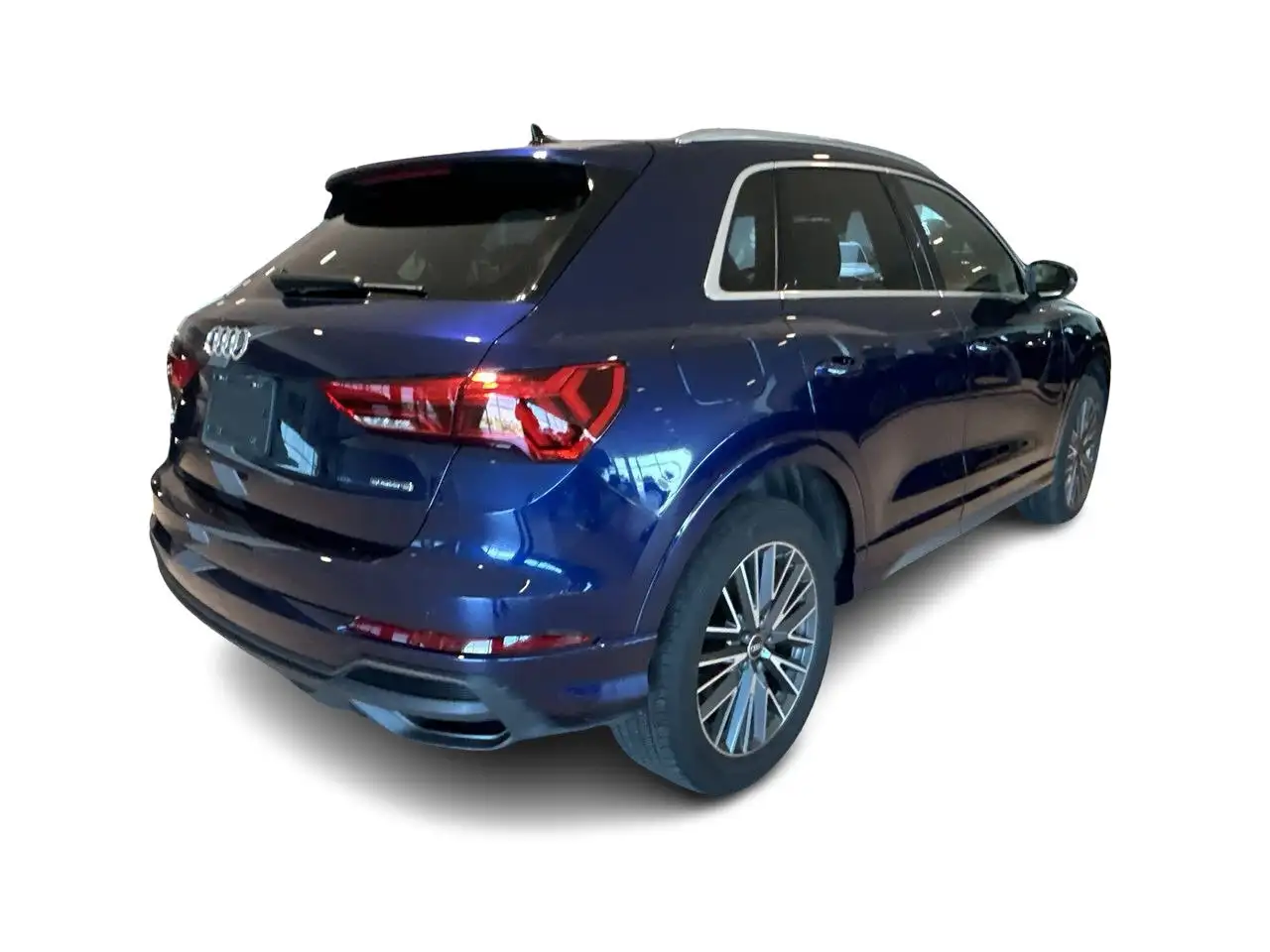 Audi Q3 photo Audi Q3