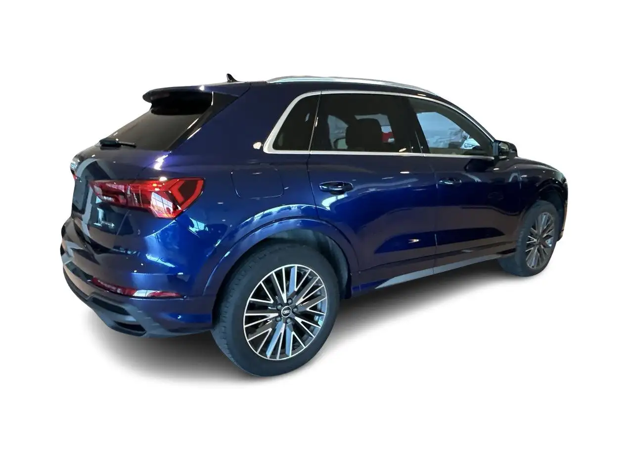 Audi Q3 photo Audi Q3