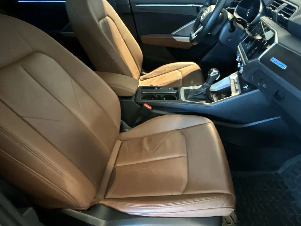 Audi Q3 photo Audi Q3