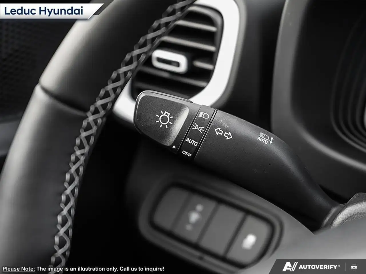 Hyundai Venue снимка Hyundai Venue