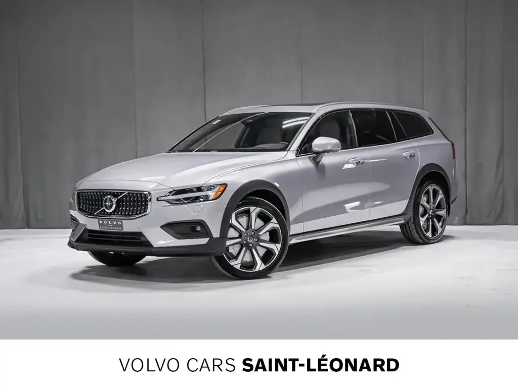 2026 Volvo V60 Cross Country