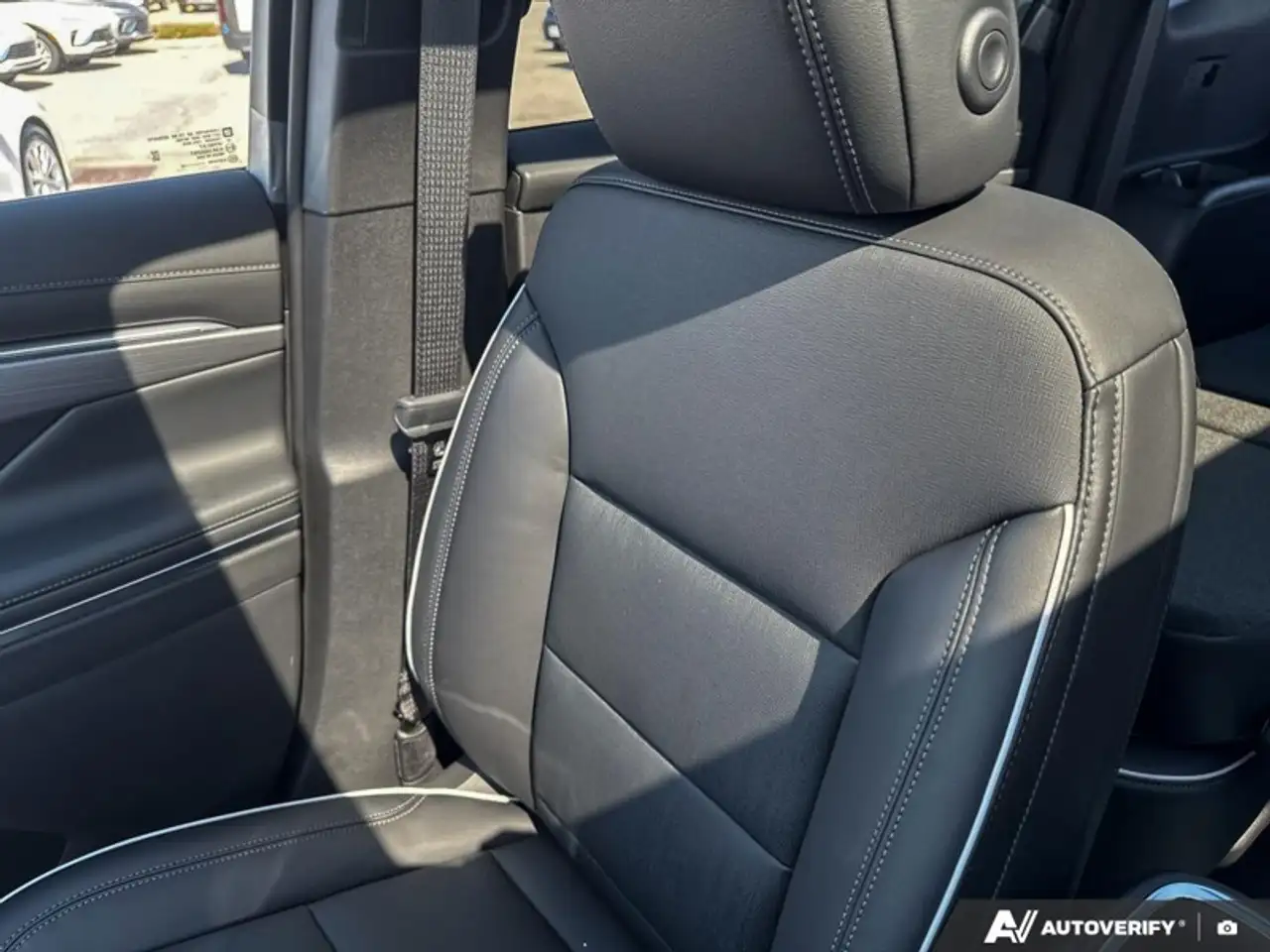 Buick Enclave photo Buick Enclave