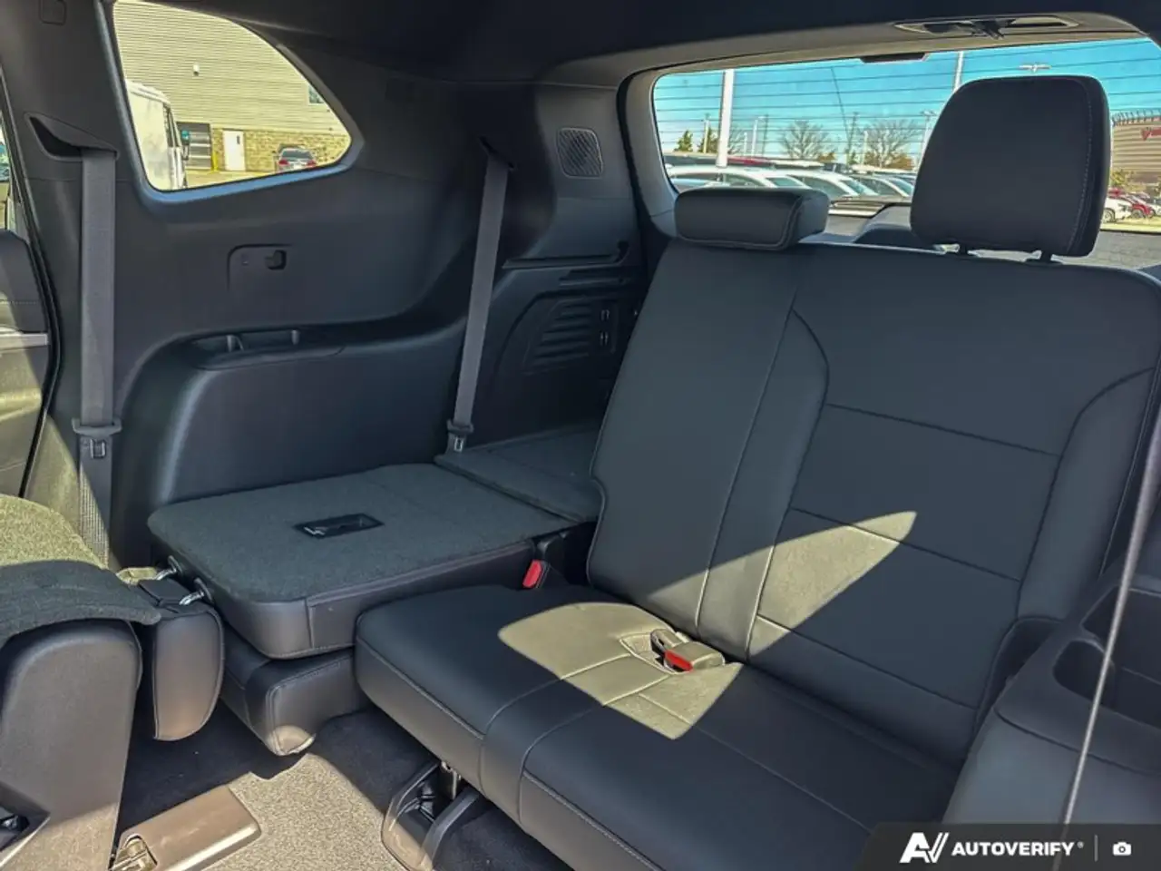 Buick Enclave photo Buick Enclave