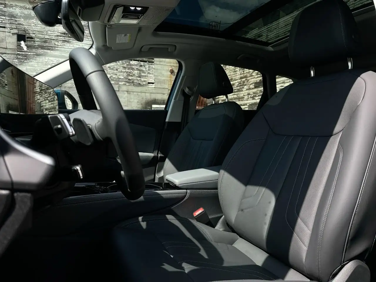 Audi Q3 снимка Audi Q3