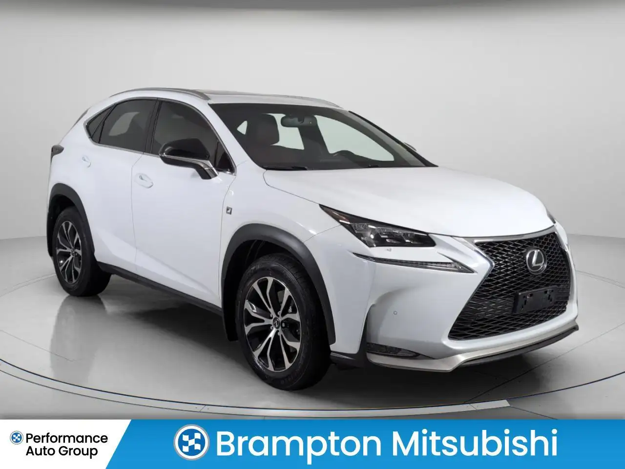 Lexus NX снимка Lexus NX