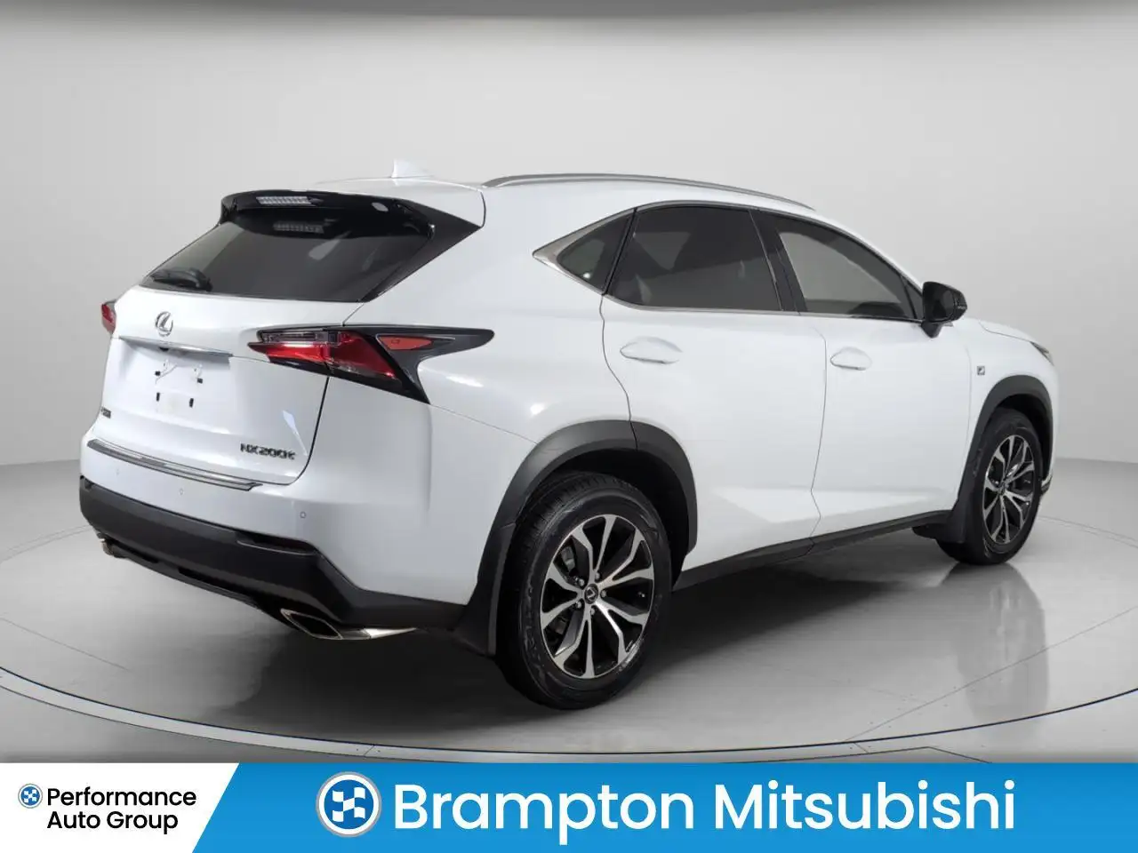 Lexus NX снимка Lexus NX