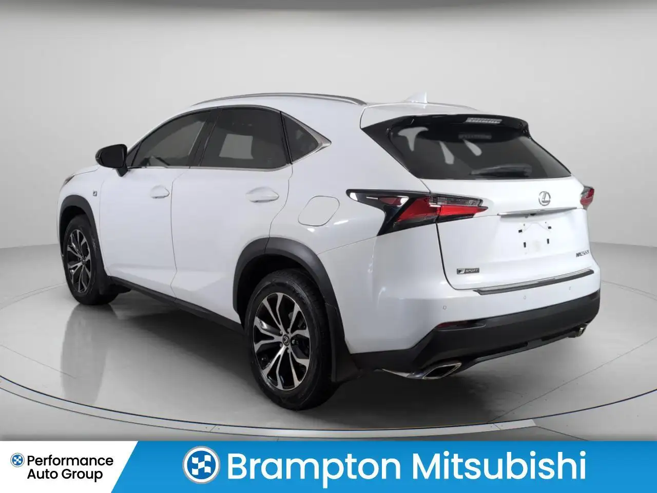 Lexus NX снимка Lexus NX