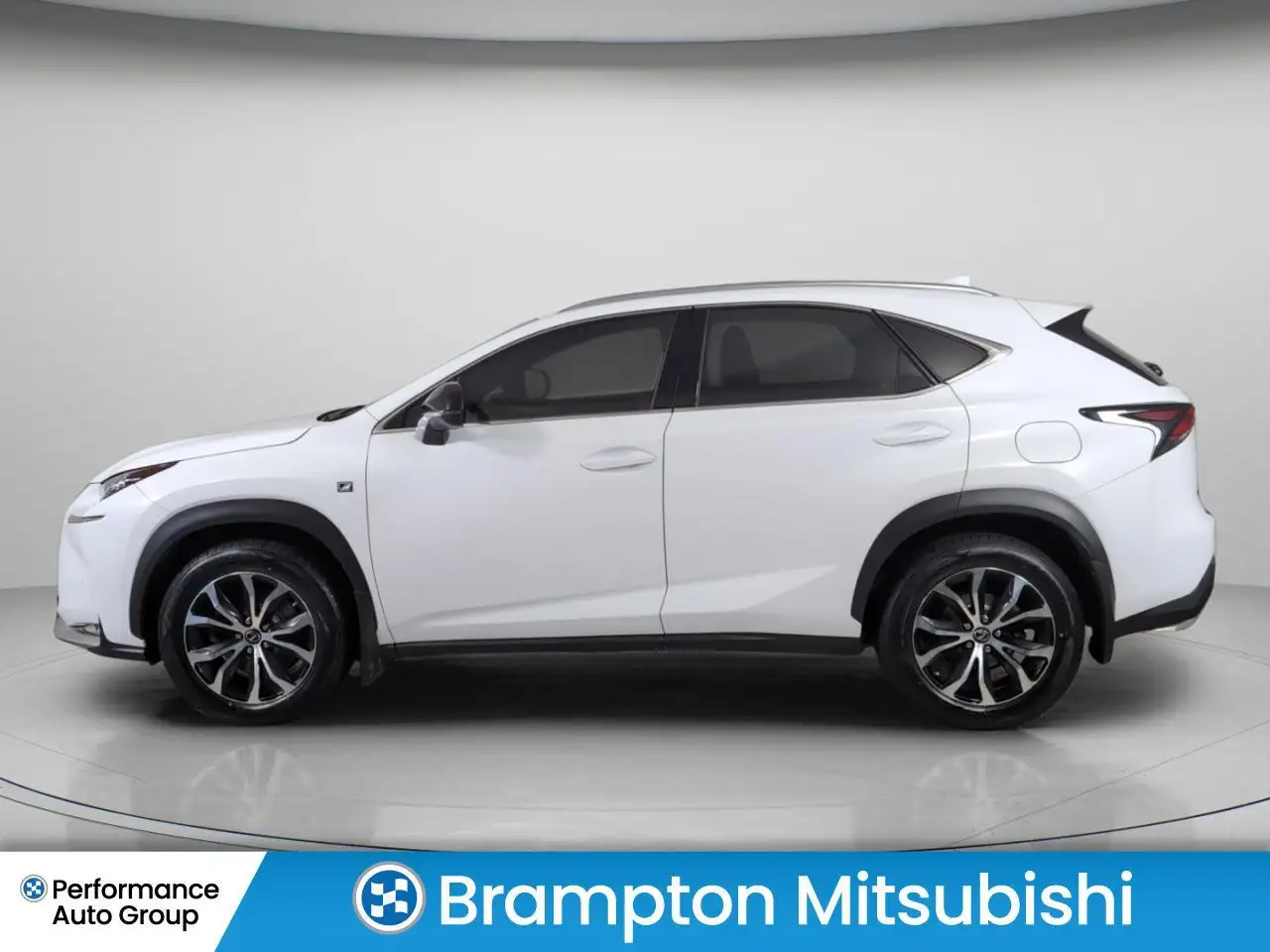 Lexus NX снимка Lexus NX