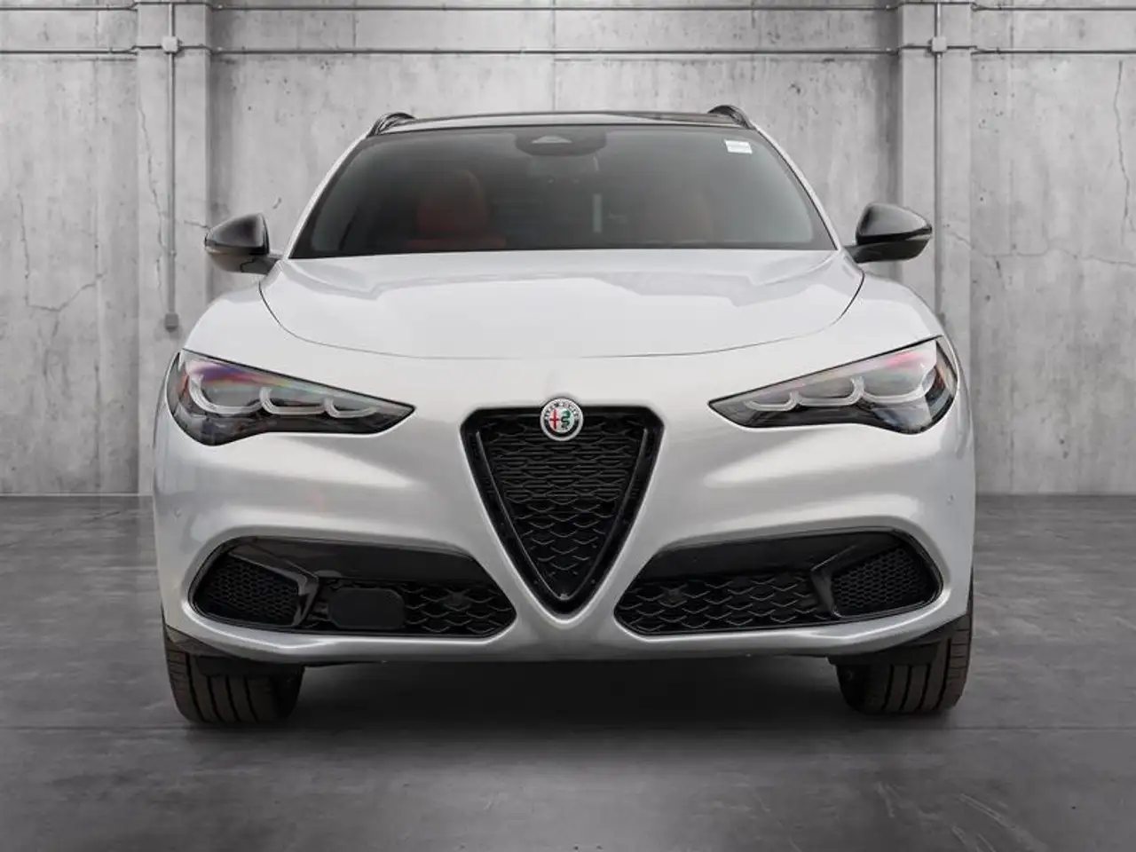 Alfa Romeo Stelvio снимка Alfa Romeo Stelvio