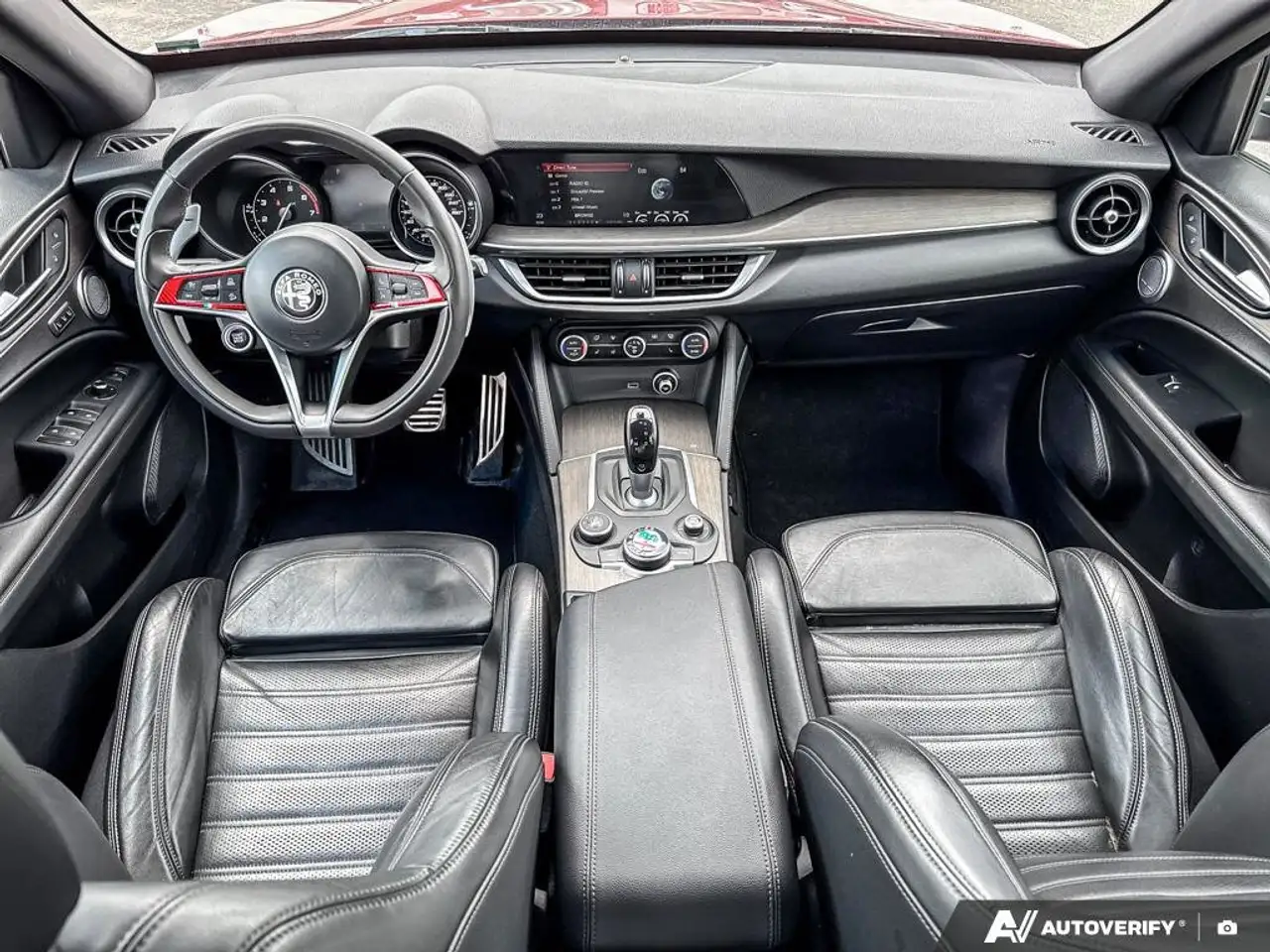 Alfa Romeo Stelvio fotografie Alfa Romeo Stelvio