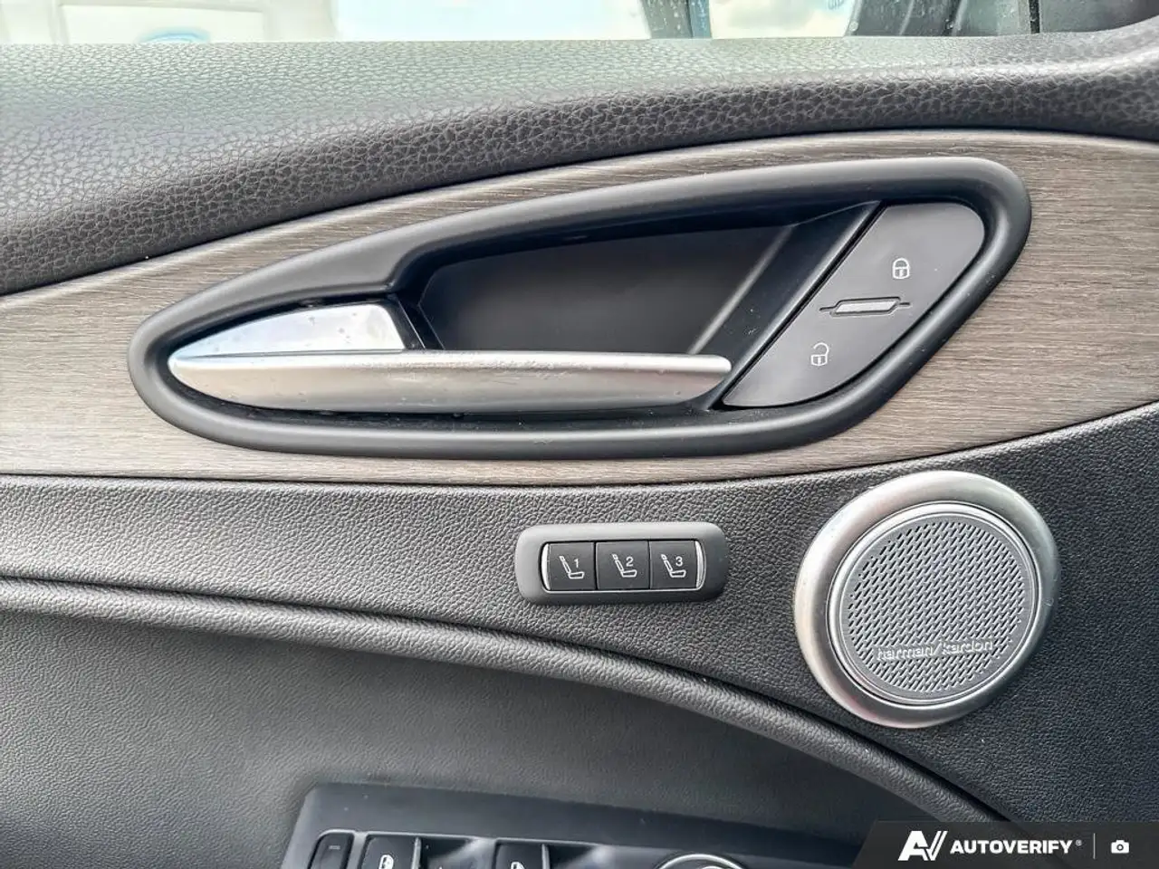 Alfa Romeo Stelvio fotografie Alfa Romeo Stelvio