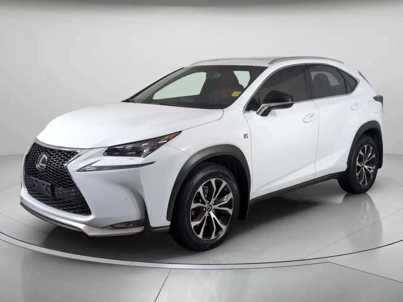 Lexus NX снимка Lexus NX