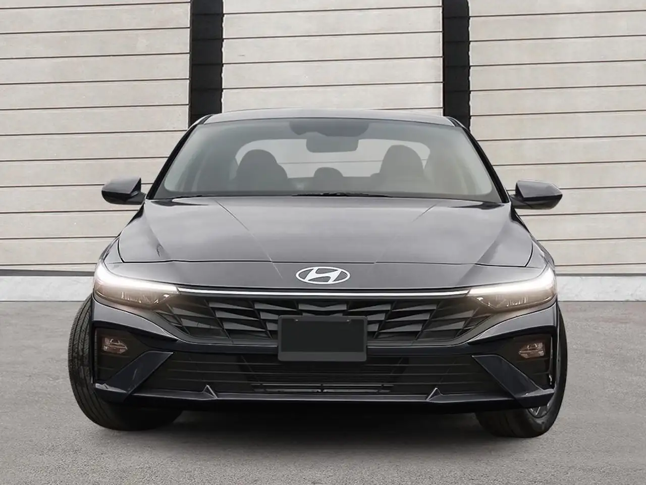 Hyundai ELANTRA fotografie Hyundai ELANTRA