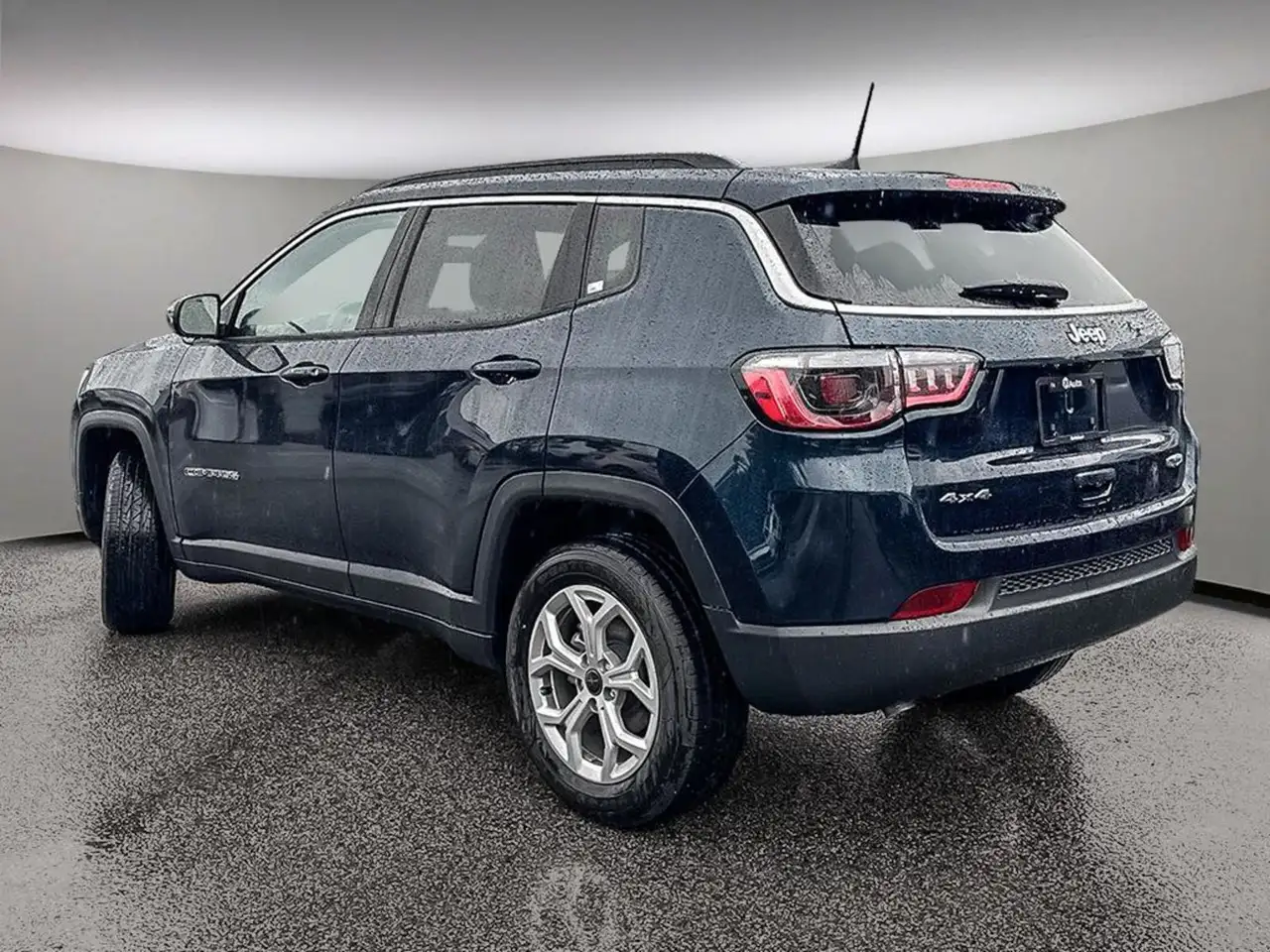Jeep Compass photo Jeep Compass